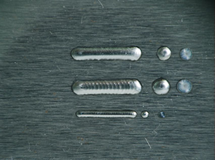 <a href='http://m.h9181.cn/product/3.htm' class='text_a'>模具激光焊機</a>修復鏡面模具效果